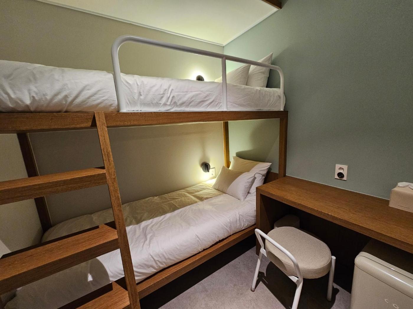 Huga Inn Seoel Buitenkant foto